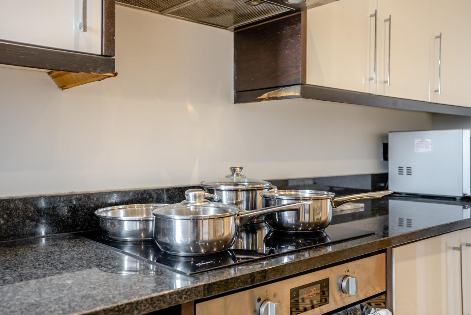 לונדון Strathmore Court Apartments מראה חיצוני תמונה
